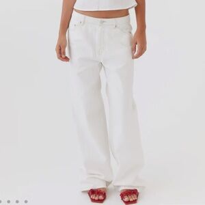 Peppermayo Exclusive - Keanna Low Rise Denim Jeans - Ivory